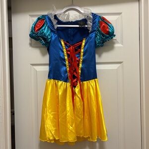 Leg Avenue Snow White Inspired Costume